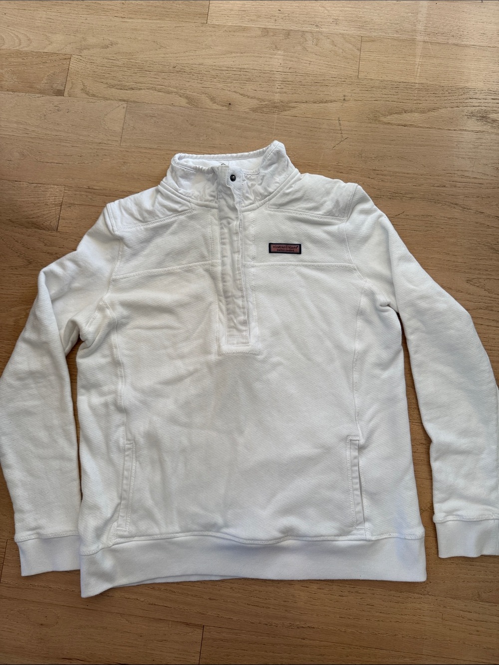 Vineyard Vines Women’s White Quarter-Zip Pullover Sweatshirt